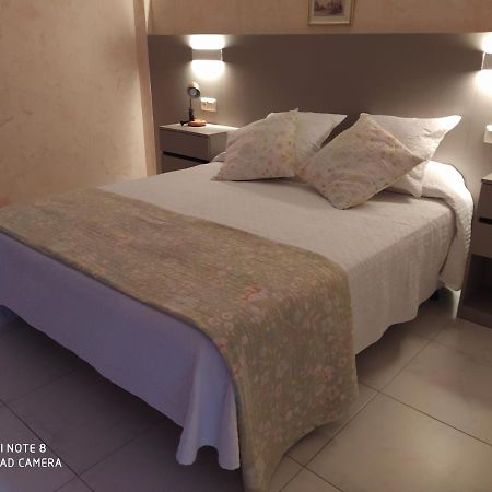 Apartamentos De Uso Turistico Fontina - Playa Montalvo - Sanxenx0 -Pontevedra ซันเชนโช ภายนอก รูปภาพ