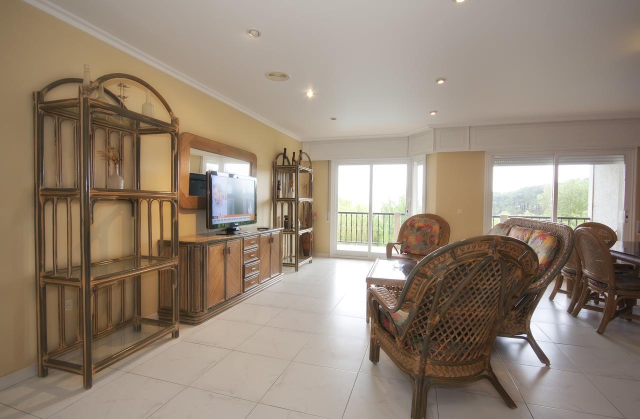 Apartamentos De Uso Turistico Fontina - Playa Montalvo - Sanxenx0 -Pontevedra ซันเชนโช ภายนอก รูปภาพ